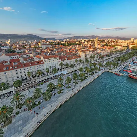 Il Verde, Deluxe Two Bedroom In Center Lägenhet Split